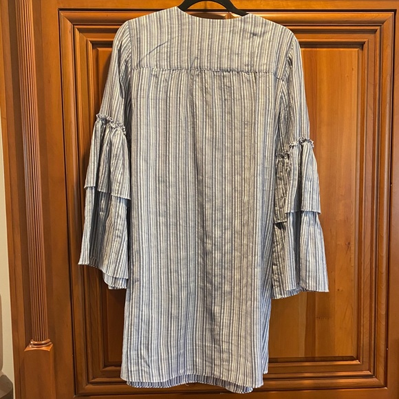 BCBG MaxAzria Linen Dress - Picture 2 of 5